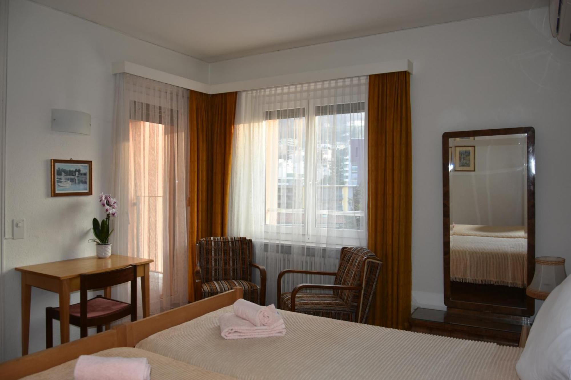 Casa Santa Birgitta Hotell Lugano Exteriör bild