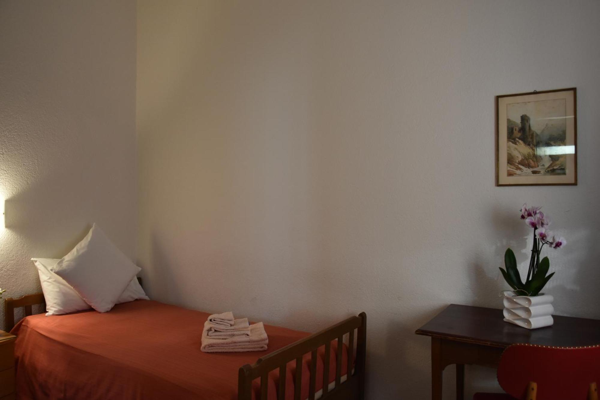Casa Santa Birgitta Hotell Lugano Exteriör bild