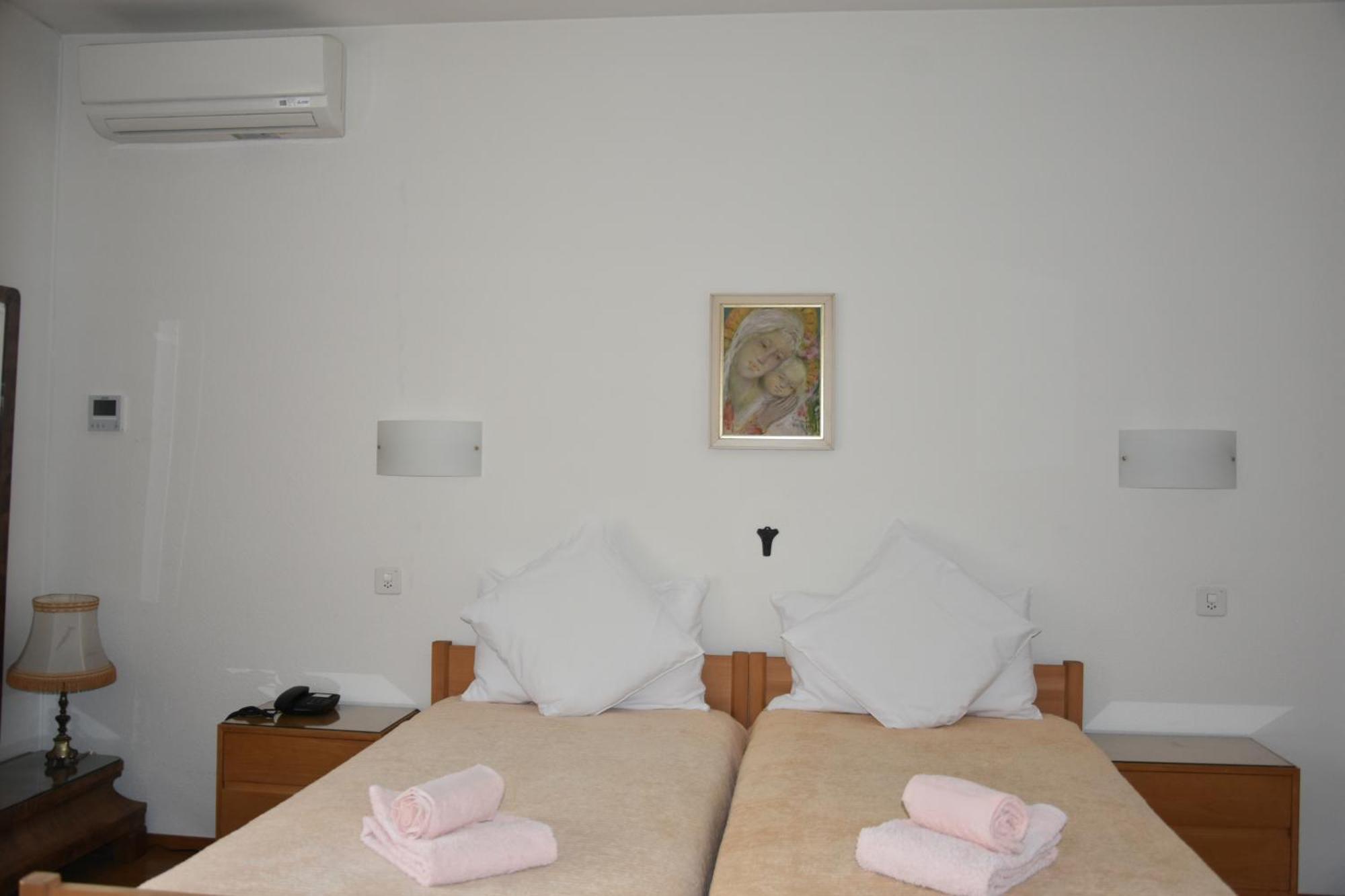 Casa Santa Birgitta Hotell Lugano Exteriör bild