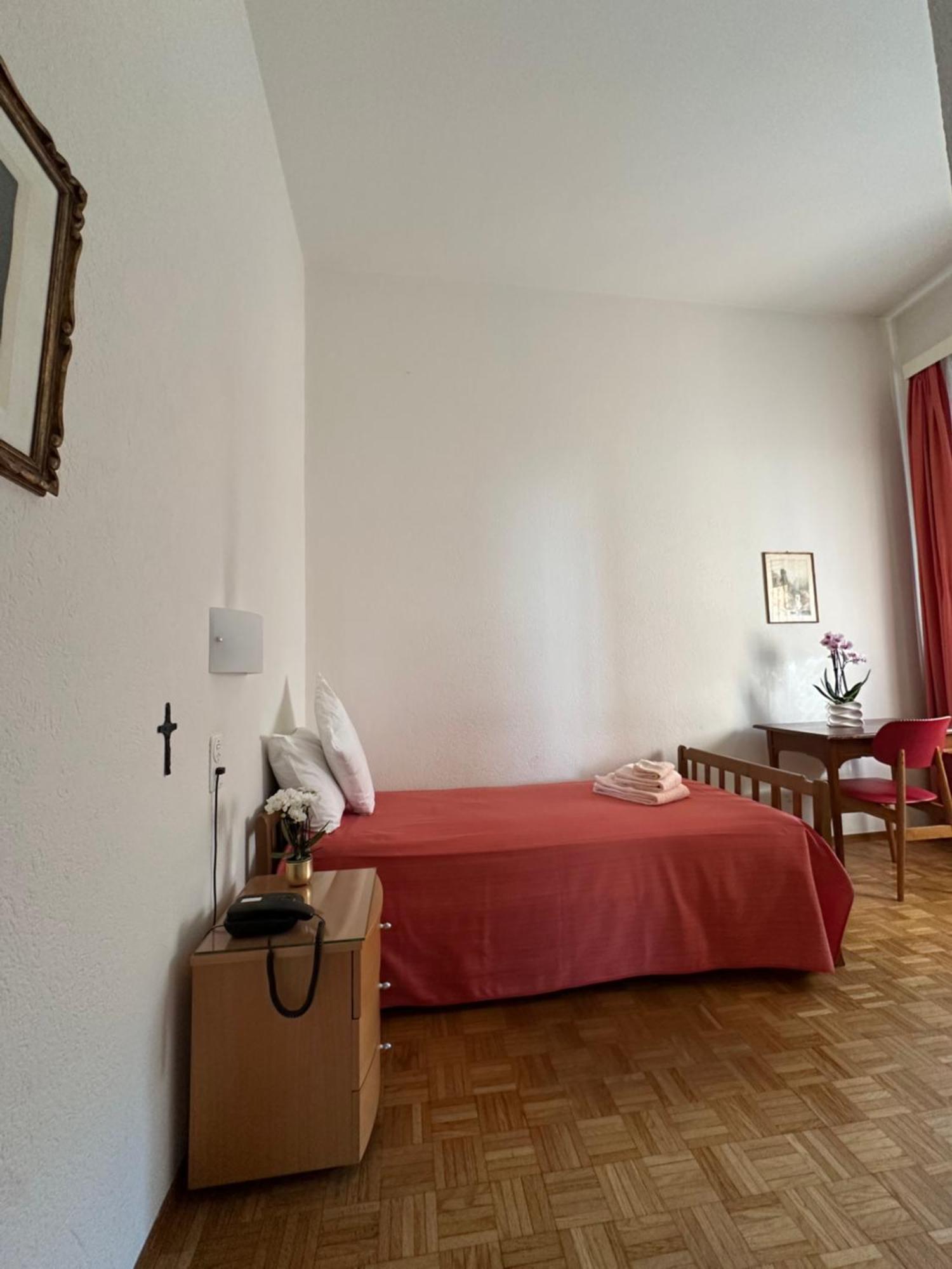 Casa Santa Birgitta Hotell Lugano Exteriör bild