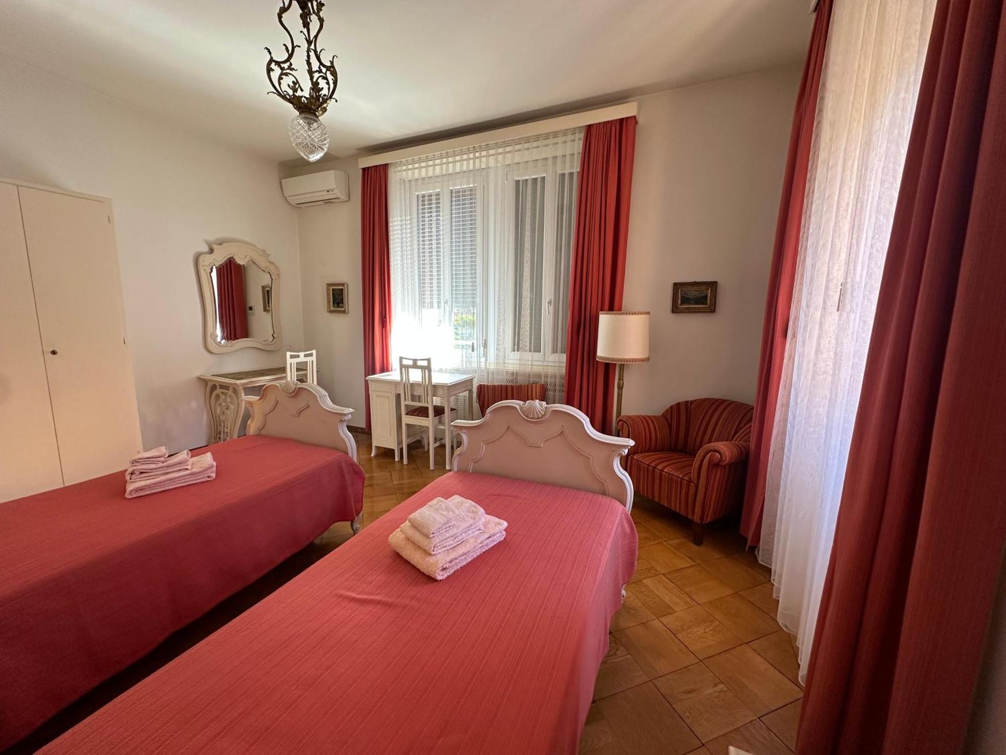 Casa Santa Birgitta Hotell Lugano Exteriör bild